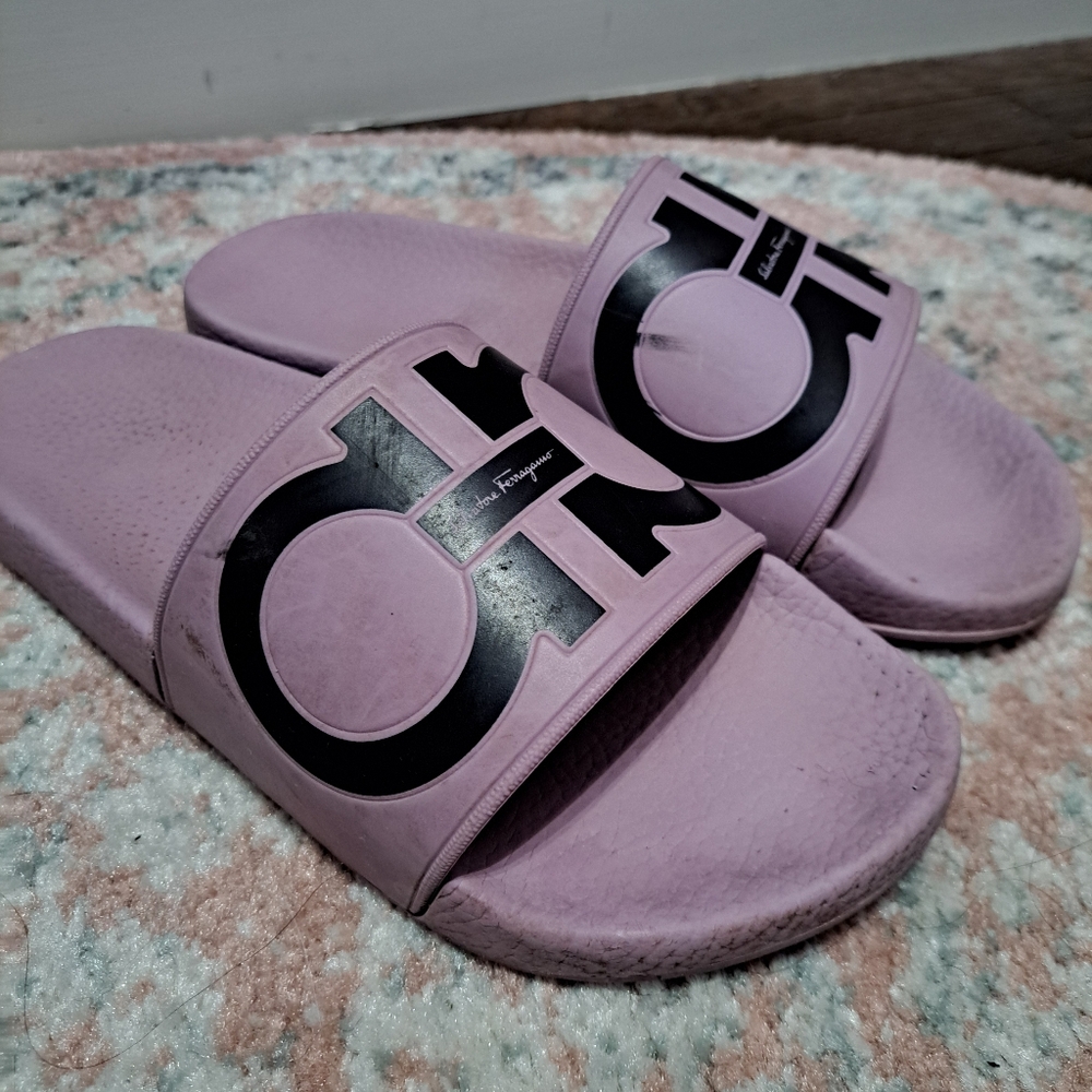 Salvatore Farragamo Slides